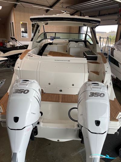 Sea Ray 320 Sundancer OB Motorboat 2025, with Mercury engine, Denmark