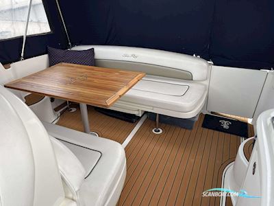 Sea Ray 335 Sundancer Motorboat 2006, with Mercruiser engine, Denmark