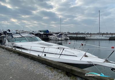 Sea Ray 420 Sundancer Motorboat 1990, with Caterpillar engine, Denmark