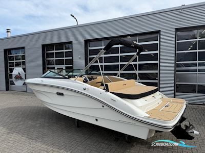 Sea Ray SPX 210 Motorboat 2026, with Mercruiser engine, The Netherlands