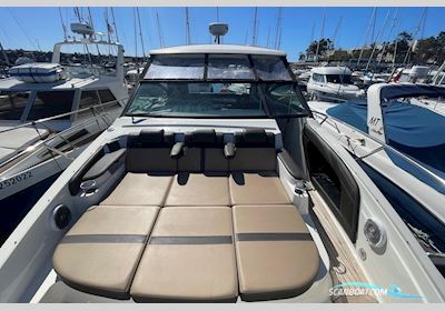Sea Ray Sundancer 320 Motorboat 2017, with MerCruiser engine, Portugal