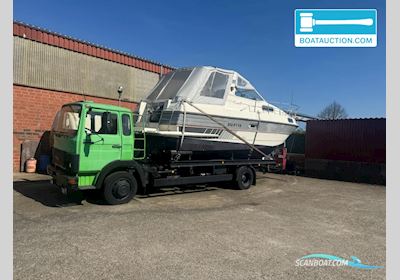 Sealine 285 Family Motorboat 1989, with Volvo engine, Germany