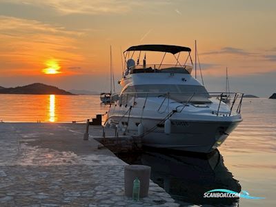 Sealine 42.5 Fly Motorboat 2007, with Volvo Penta D6 engine, Croatia