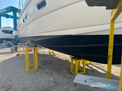 Sealine 42.5 Fly Motorboat 2007, with Volvo Penta D6 engine, Croatia