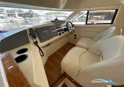 Sealine 42/5 Motorboat 2009, with Volvo Penta D6 engine, Denmark