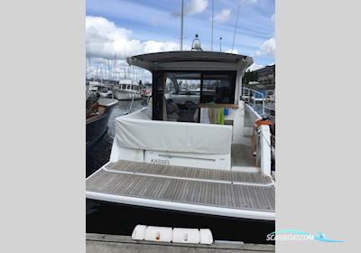 Sealine C330 Motorboat 2017, with Volvo Penta engine, Germany