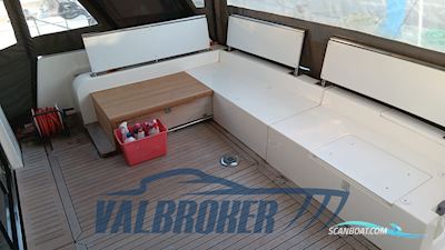 Sealine F 46 Motorboat 2009, with Cummins QSB 5.9 engine, Italy