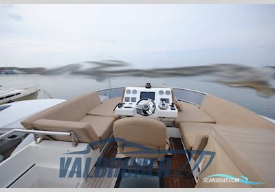 Sealine F 46 Motorboat 2009, with Cummins Qsb 5.9 engine, Italy