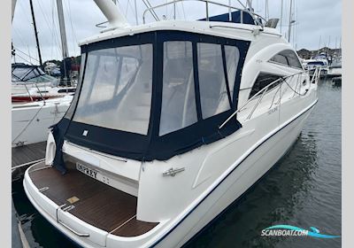 Sealine F34 Motorboat 2004, with Volvo Penta engine, United Kingdom