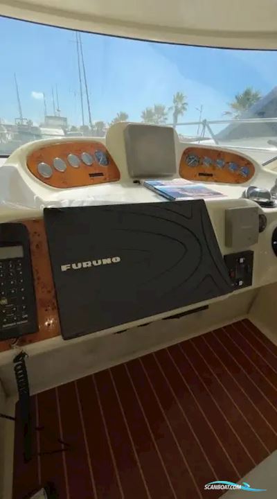 Sealine F37 Flybridge Motorboat 2000, with Volvo Penta engine, Spain