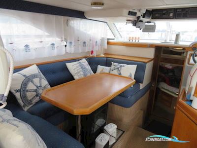 Sealine International 310 Statesman Motorboat 1991, with Volvo AQ431 engine, United Kingdom