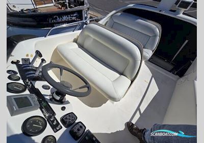 Sealine International 320 Statesman Motorboat 1995, with Mercruiser Mercruiser 3.6 L Di engine, France
