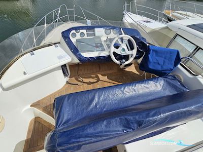 Sealine International F33 Motorboat 1997, with Volvo Penta AD41P-A engine, United Kingdom