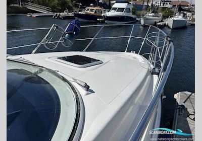 Sealine International S23 Motorboat 2003, with Volvo Penta Kad32 engine, United Kingdom