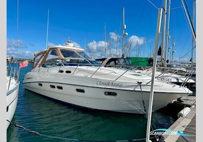 Sealine International S38 Motorboat 2006, with Volvo engine, United Kingdom