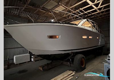 Sealine S 380 Motorboat 2015, with Volvo Penta D4 IPS engine, Denmark