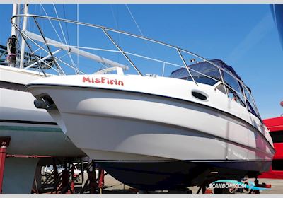 Sealine S23 Motorboat 2004, with Volvo Penta KAD32 engine, United Kingdom