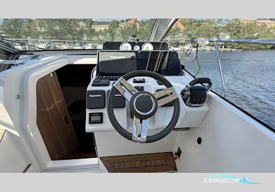 Sealine S330 Motorboat 2016, with Volvo Penta engine, Sweden