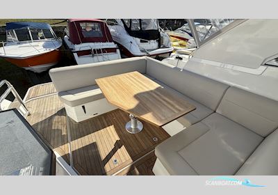 Sealine S330 Motorboat 2016, with Volvo Penta engine, Sweden