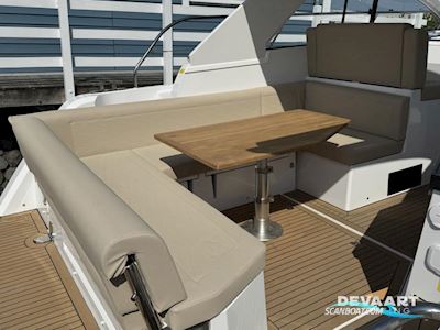 Sealine S335 Motorboat 2024, with Mercury engine, The Netherlands