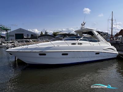 Sealine S38 Motorboat 2004, with Volvo Penta engine, The Netherlands