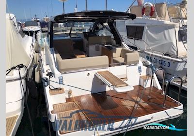Sealine SC 35 Motorboat 2010, with Volvo Penta D4 300 engine, Italy