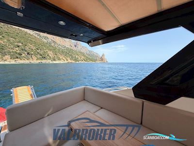Sealine SC 35 Motorboat 2010, with Volvo Penta D4 300 engine, Italy