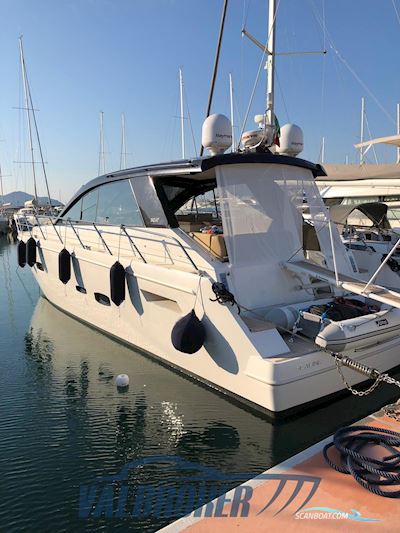 Sealine SC 47 Motorboat 2009, with Cummins Qsb 5.9 engine, Italy