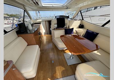 Sealine SC39 Motorboat 2008, with Volvo Penta engine, United Kingdom