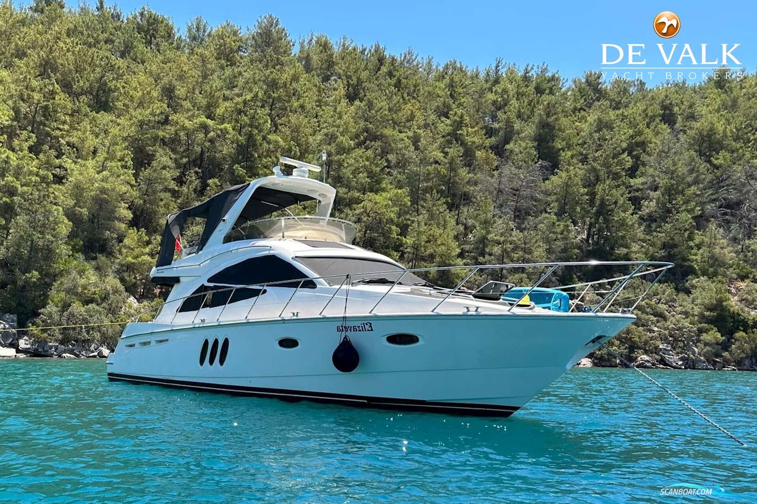 Sealine T50 Motorboat 2006, with Cummins engine, Greece