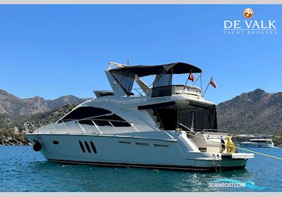 Sealine T50 Motorboat 2006, with Cummins engine, Greece