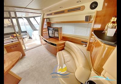 Sealine T52 Motorboat 2007, with Cummins QSM11 engine, Germany