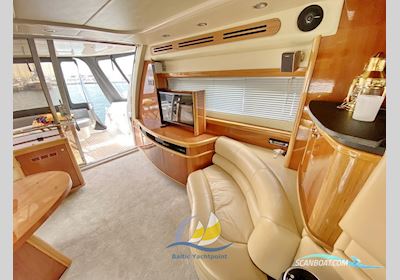 Sealine T52 Motorboat 2007, with Cummins QSM11 engine, Germany