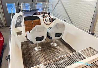 Seamaster 210 Sport WA Motorboat 2001, with Volvo Penta 4.3 Gi V6 / SX engine, Sweden