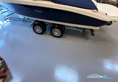 Searay 240 Sun Sport Motorboat 2006, with Mercruiser 4.5 Mpi V6 engine, Denmark