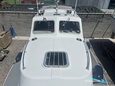 Seaward Marine 23 Motorboat 1989, with Mermaid engine, United Kingdom