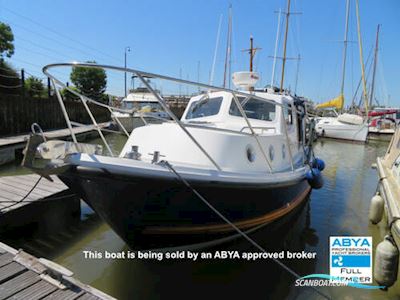Seaward Marine 25 Motorboat 2003, with Yanmar engine, United Kingdom