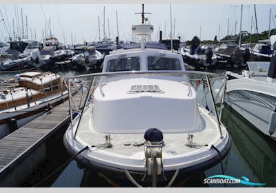 Seaward Marine 25 Motorboat 2007, with Yanmar 4JH4 Hte engine, United Kingdom