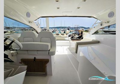 Sessa C38 - Demo Motorboat 2023, with Volvo Penta D4 x2 engine, Croatia