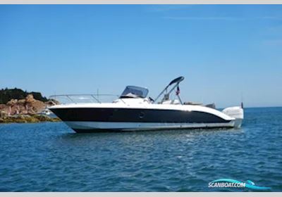Sessa Marine Key Largo 30 Motorboat 2009, with Yamaha engine, United Kingdom