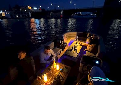 Smartliner ponton partybåd sofa Motorboat 2023, with Torqeedo engine, Denmark