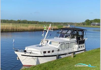 Sneekermeerkruiser Knikspant Motorboat 1972, The Netherlands