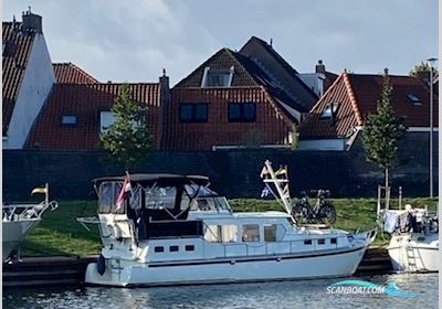 Sneekermeerkruiser Knikspant Motorboat 1972, The Netherlands