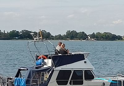 Starlett 34 Fly Motorboat 1981, with Mercedes Marina engine, Denmark