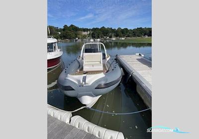 Stingher 800 GT Motorboat 2006, with Mercury ME-275XL VERADO engine, United Kingdom