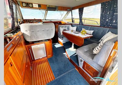 Storebro Royal Cruiser 380 Biscay Motorboat 1992, with  2 x Volvo Penta Tamd 61A engine, Sweden