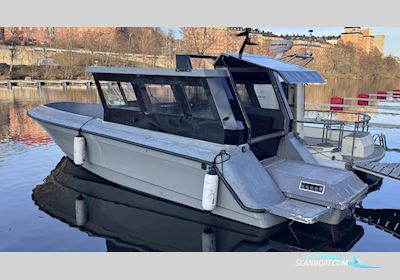 Striker 8000 Motorboat 1998, with Mercruiser engine, Sweden
