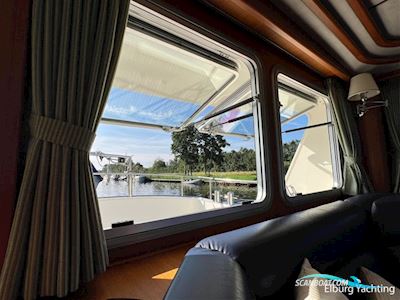 Sturier 520 OC - Stabilizers Motorboat 2006, The Netherlands