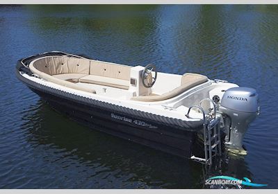 Sunrise 430 Black Edition Motorboat 2009, with Honda engine, The Netherlands