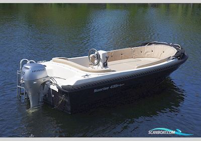 Sunrise 430 Black Edition Motorboat 2009, with Honda engine, The Netherlands